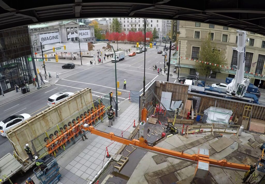 Vancouver Vacuum Lifting Equipment Rental